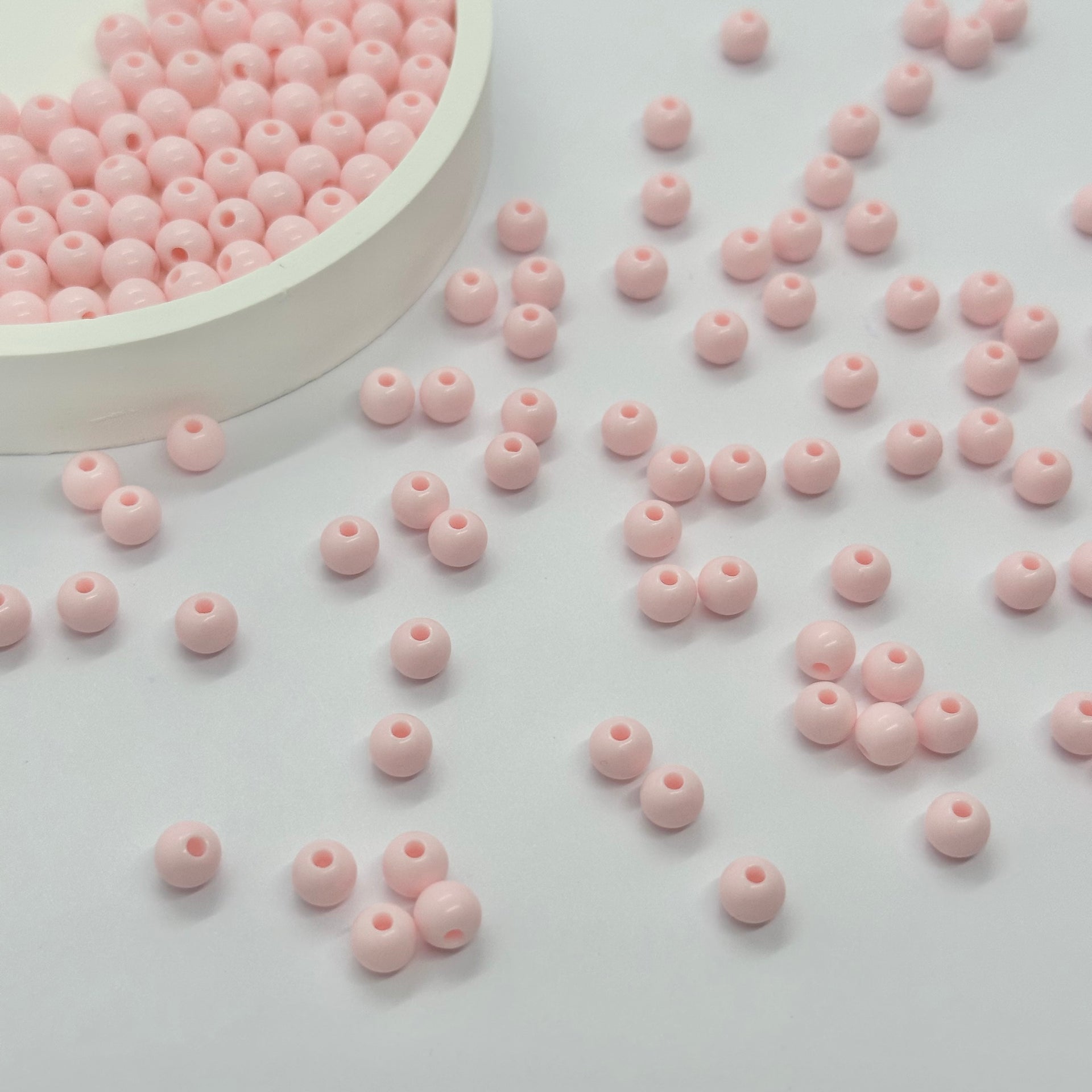 Perline acriliche: sfera pastello da 6 mm (opaca)